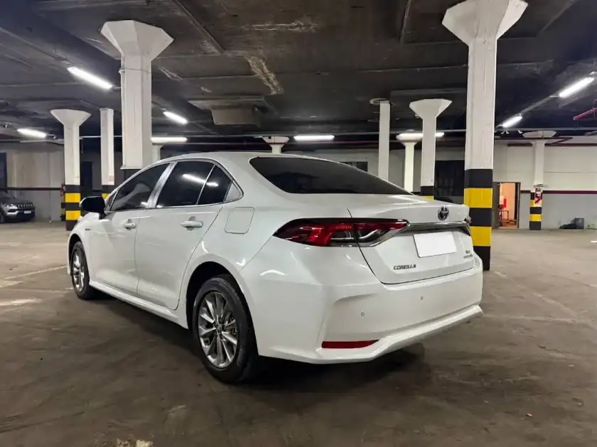 Toyota Corolla 1.8 Hev Xei Ecvt 2022 - foto 2