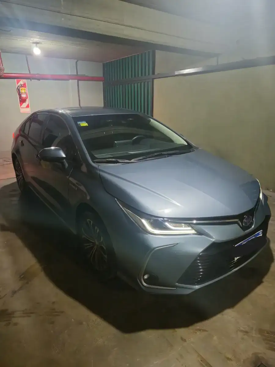 Toyota Corolla 1.8 Hev Seg Ecvt 2021 - foto 1