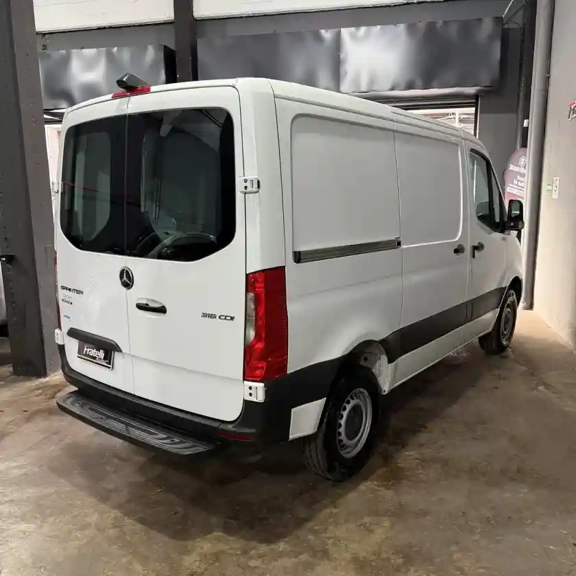 Mercedes-Benz Sprinter 316 Cdi Furgón 3250 2022 - foto 4