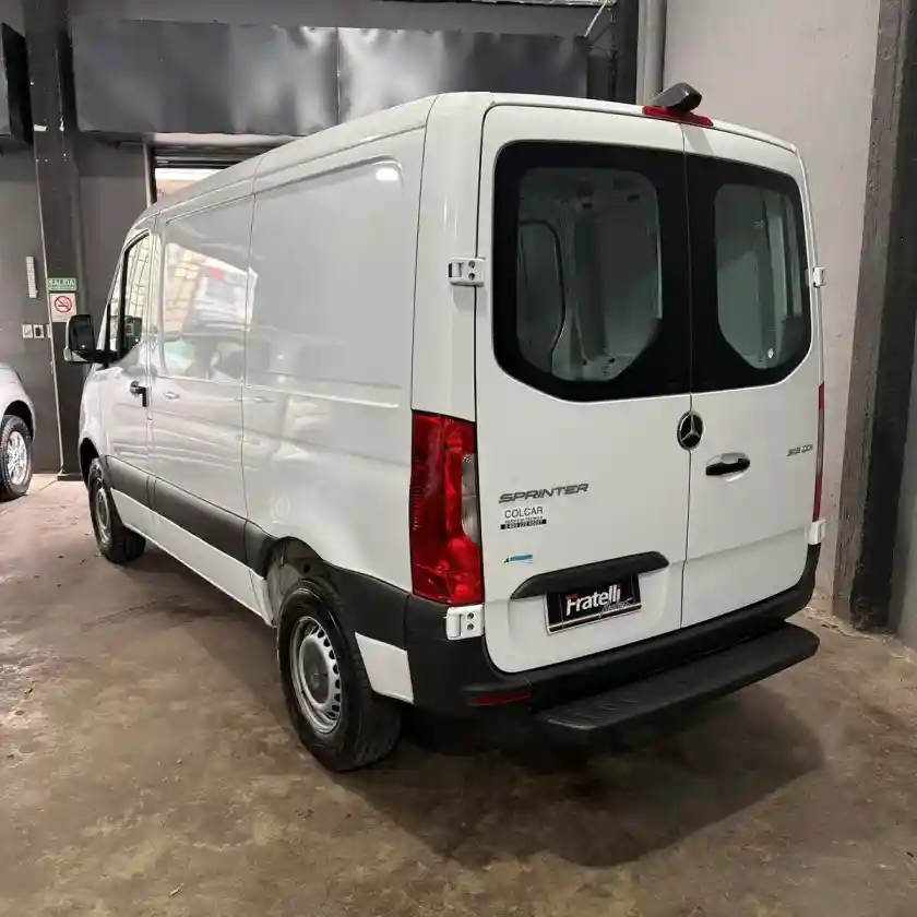 Mercedes-Benz Sprinter 316 Cdi Furgón 3250 2022 - foto 5