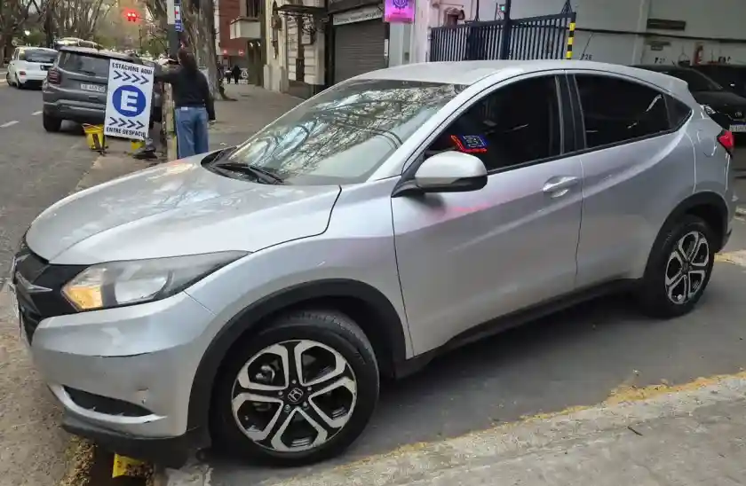 Honda Hr-V 1.8 Lx 2Wd Cvt 2016 - foto 1