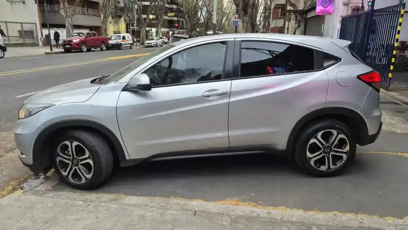 Honda Hr-V 1.8 Lx 2Wd Cvt 2016 - foto 3