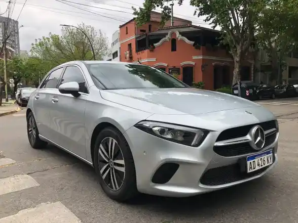 Mercedes-Benz Clase A 1.3 A200 163Cv Progressive Hatch 2019 - foto 2