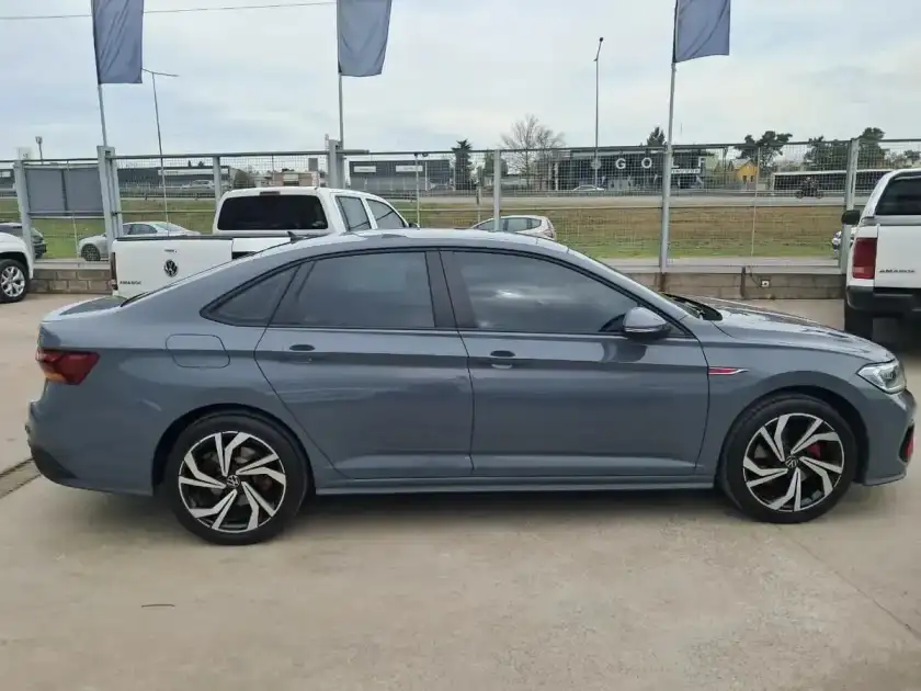 Volkswagen Vento 2.0 Tsi 350 Gli Dsg 2024 - foto 4