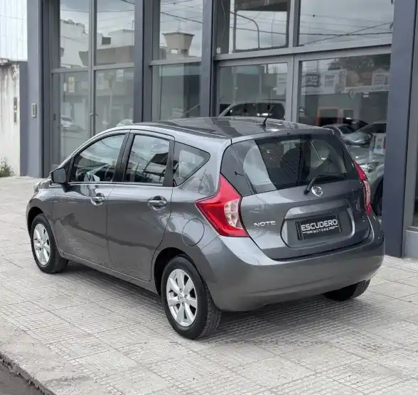 Nissan Note 1.6 Sense 110Cv 2017 - foto 5