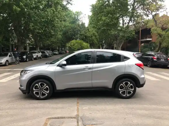 Honda Hr-V 1.8 Lx 2Wd Cvt 2017 - foto 3