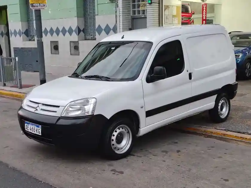 Citroën Berlingo Furgon 1.6 Hdi 92 Bussines 2020 - foto 1
