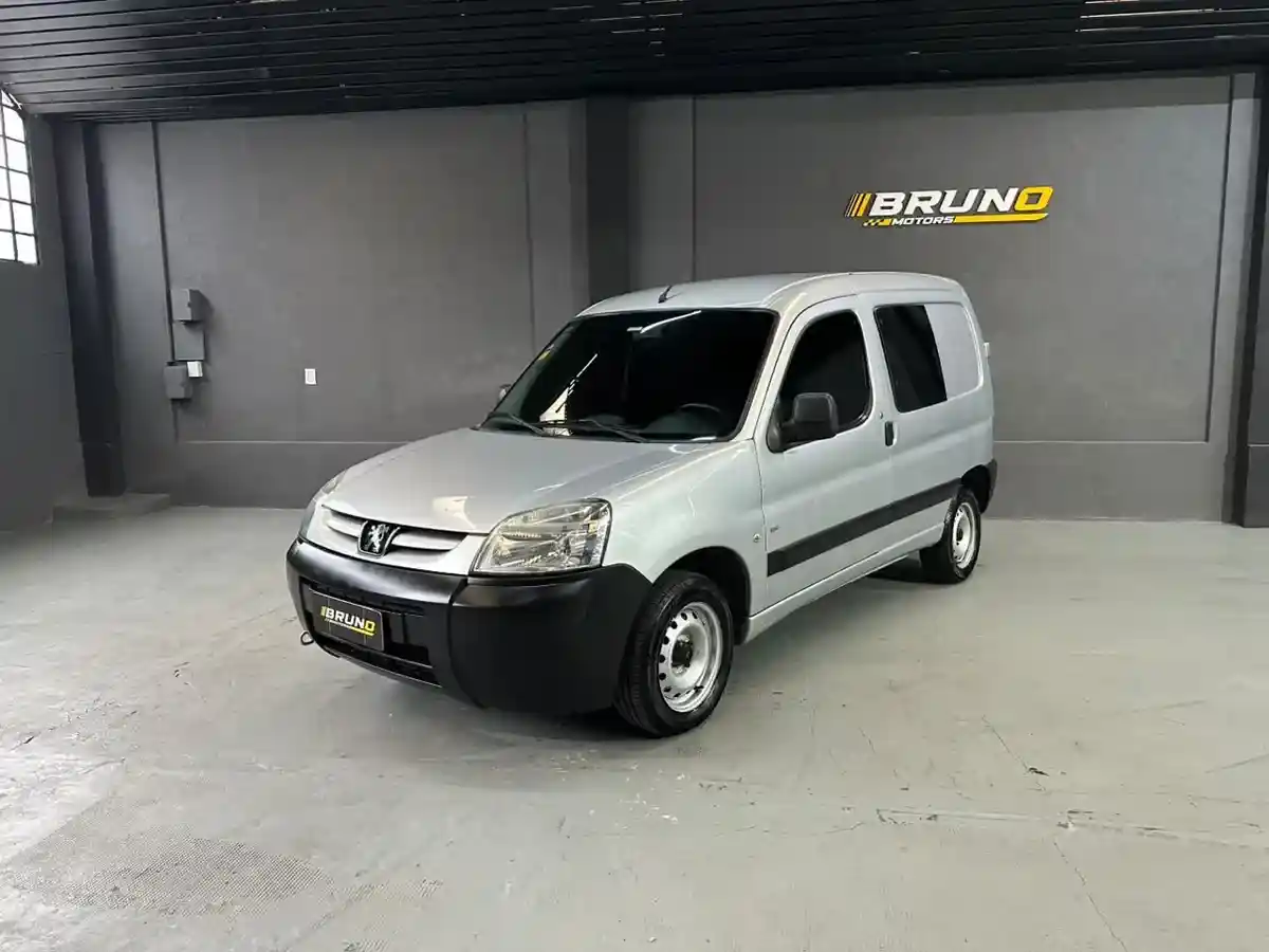 Peugeot Partner 1.4 Furgon Confort 5As 2016 - foto 1