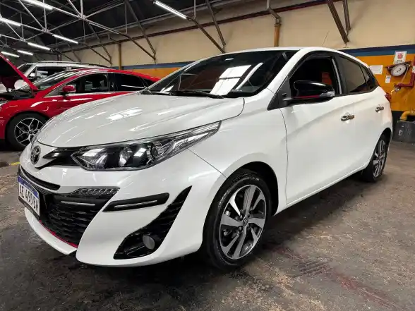 Toyota Yaris S 2020 - foto 1