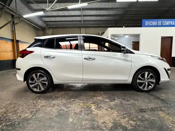 Toyota Yaris S 2020 - foto 5