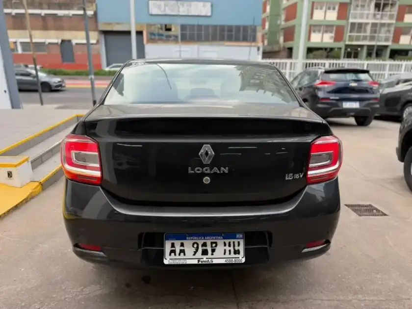 Renault Logan 1.6 Privilege 105Cv 2017 - foto 4