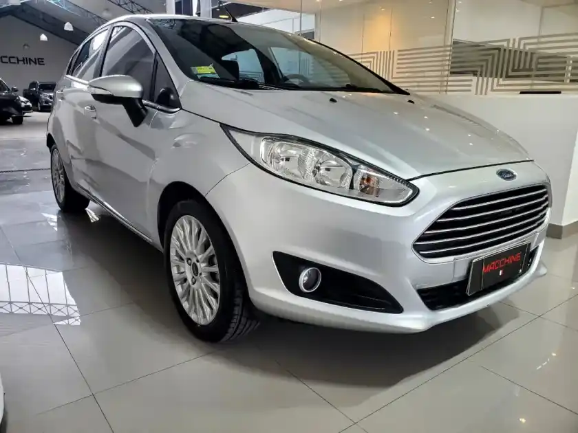 Ford Fiesta Kinetic 1.6 Se 120Cv 2017 - foto 2
