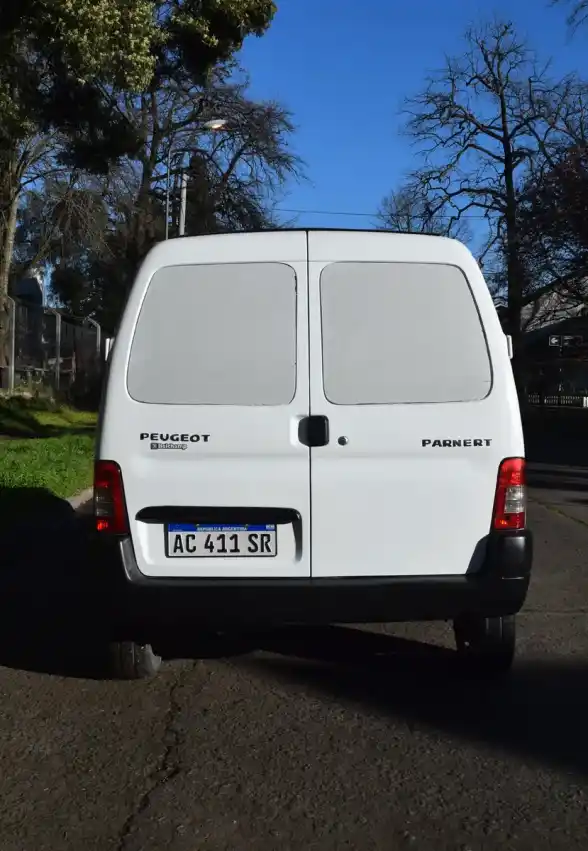 Peugeot Partner 1.6 Hdi Furgon Confort 92 2018 - foto 3