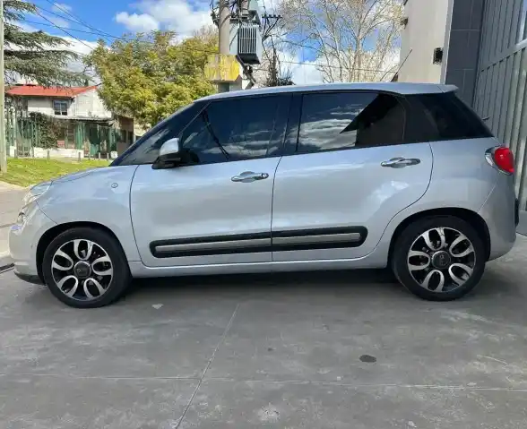 Fiat 500L 1.4 Pop Star 105Cv 2015 - foto 3