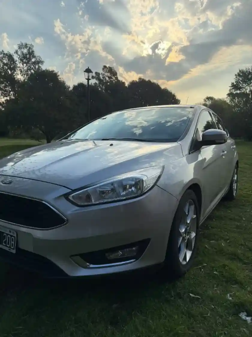 Ford Focus Iii 2.0 Se Plus At6 2015 - foto 1