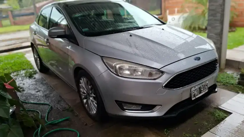 Ford Focus Iii 2.0 Sedan Se Plus At6 2016 - foto 1
