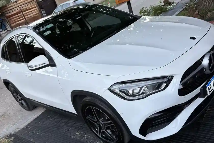 Mercedes-Benz Clase Gla 2.0 Gla250 Amg-Line 211Cv 2020 - foto 2