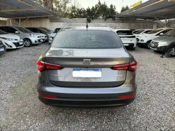 Fiat Cronos 1.3 Gse Drive Pack Conectividad 2023 - foto 4