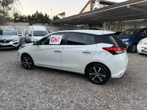 Toyota Yaris 1.5 107Cv S 2019 - foto 5