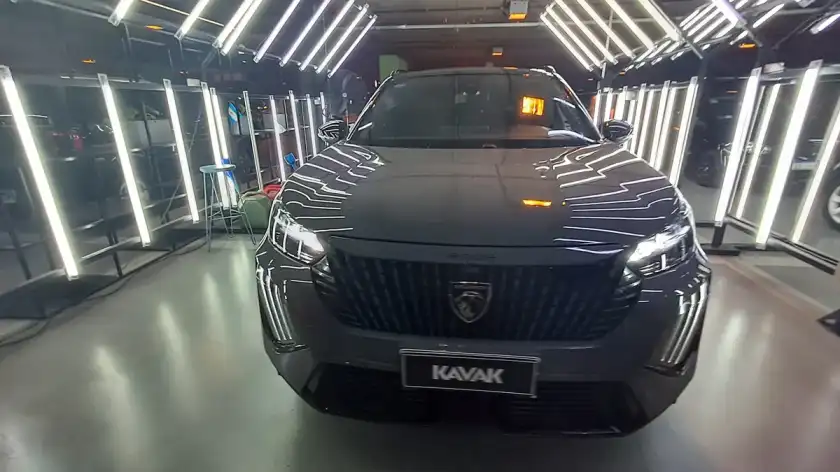 Peugeot 2008 1.0 T200 Gt Auto 2025 - foto 2