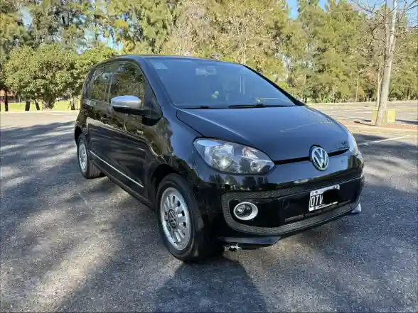 Volkswagen Up! 1.0 Black Up! 75Cv 5 P 2015 - foto 4