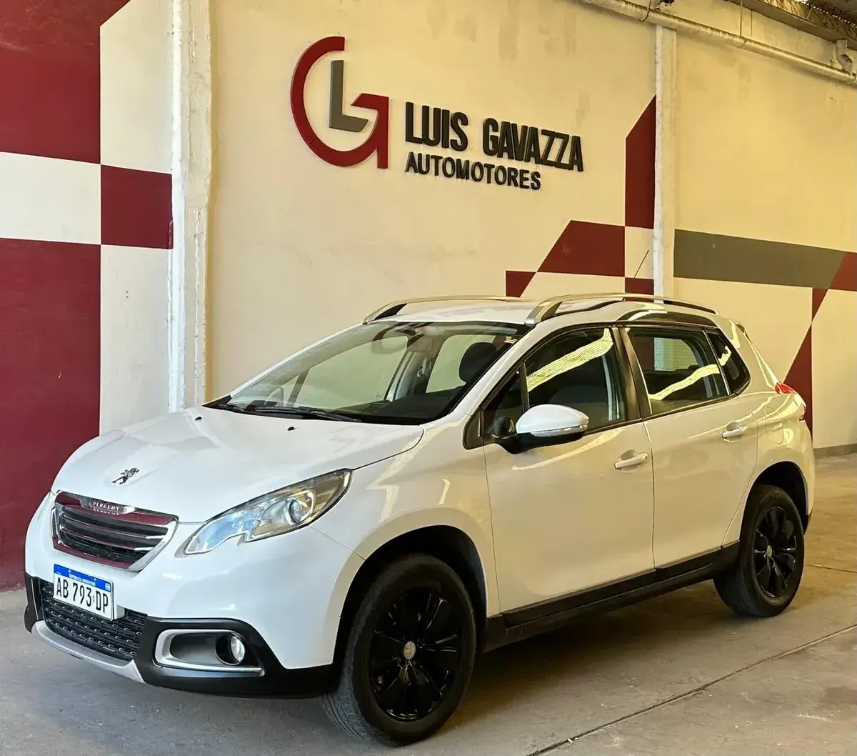 Peugeot 2008 2017 - foto 1