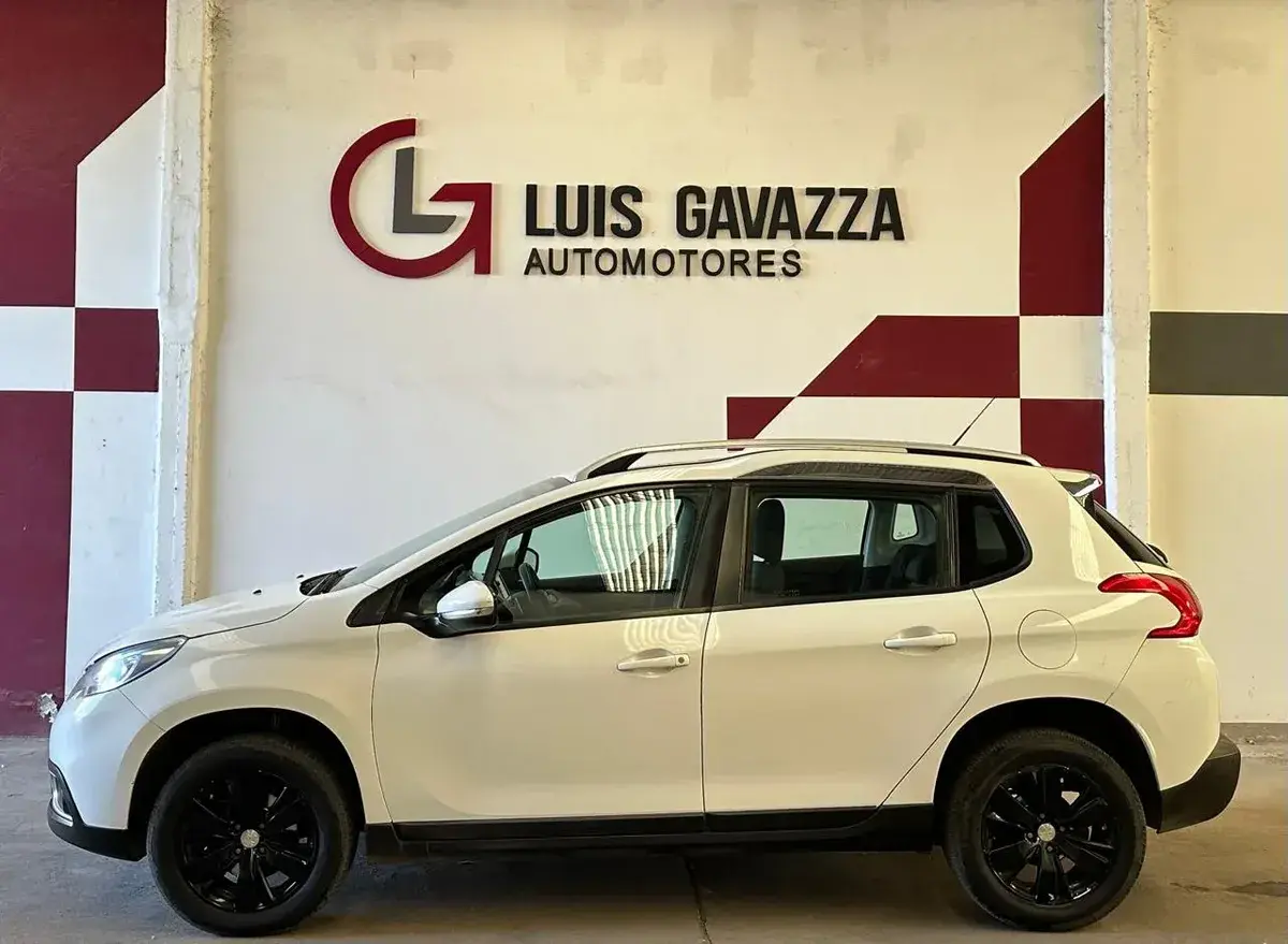 Peugeot 2008 1.6 Allure Tiptronic 2017 - foto 2