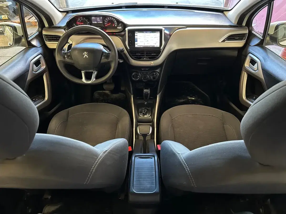 Peugeot 2008 1.6 Allure Tiptronic 2017 - foto 5