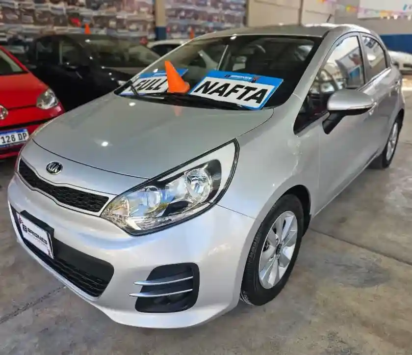 Kia Rio 1.4 Ex 109Cv 4At 2016 - foto 1