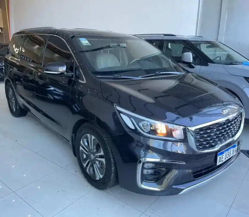 Kia Carnival 2.2 Crdi Ex Premium 2021 - foto 4
