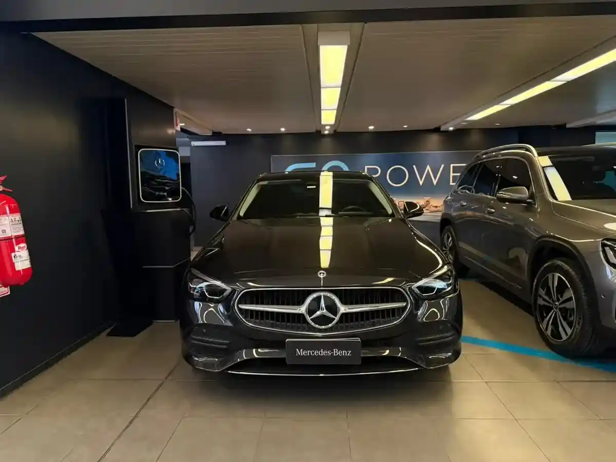 Mercedes-Benz Clase C 2.0 Mhev C300 Avantgarde 258Cv 2025 - foto 2