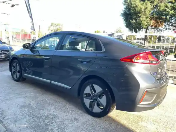 Hyundai Ioniq 1.6 Hev Blue Drive 2020 - foto 4