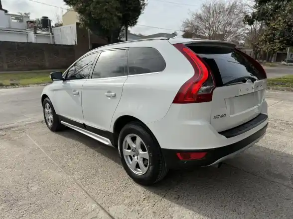 Volvo Xc60 2.0 T5 Awd High 240Cv 2012 - foto 2