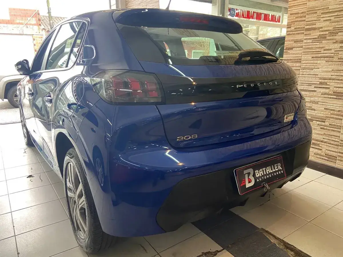 Peugeot 208 1.6 Allure Pack 2023 - foto 5