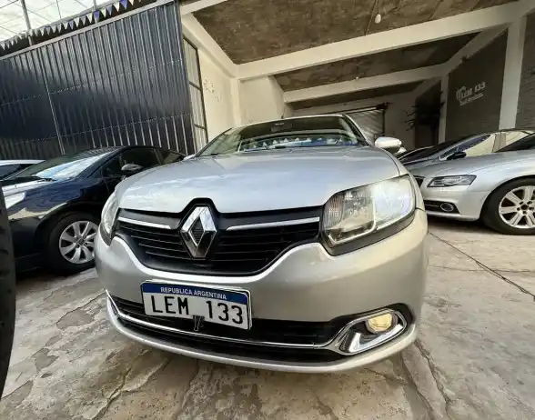 Renault Logan 1.6 Privilége Plus 105Cv Nac 2019 - foto 3