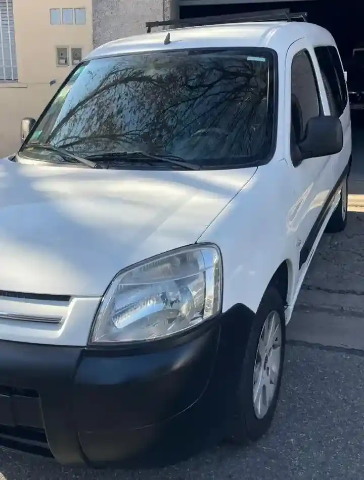 Citroën Berlingo Furgon 1.6 Vti 115 Business 2018 - foto 4