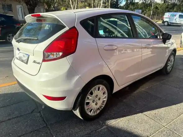 Ford Fiesta Kinetic 1.6 S 120Cv 2016 - foto 3
