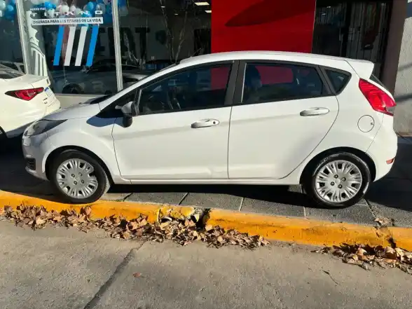 Ford Fiesta Kinetic 1.6 S 120Cv 2016 - foto 5