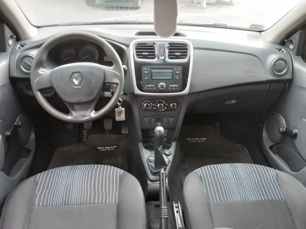 Renault Logan 1.6 8V Authentique 2014 - foto 4