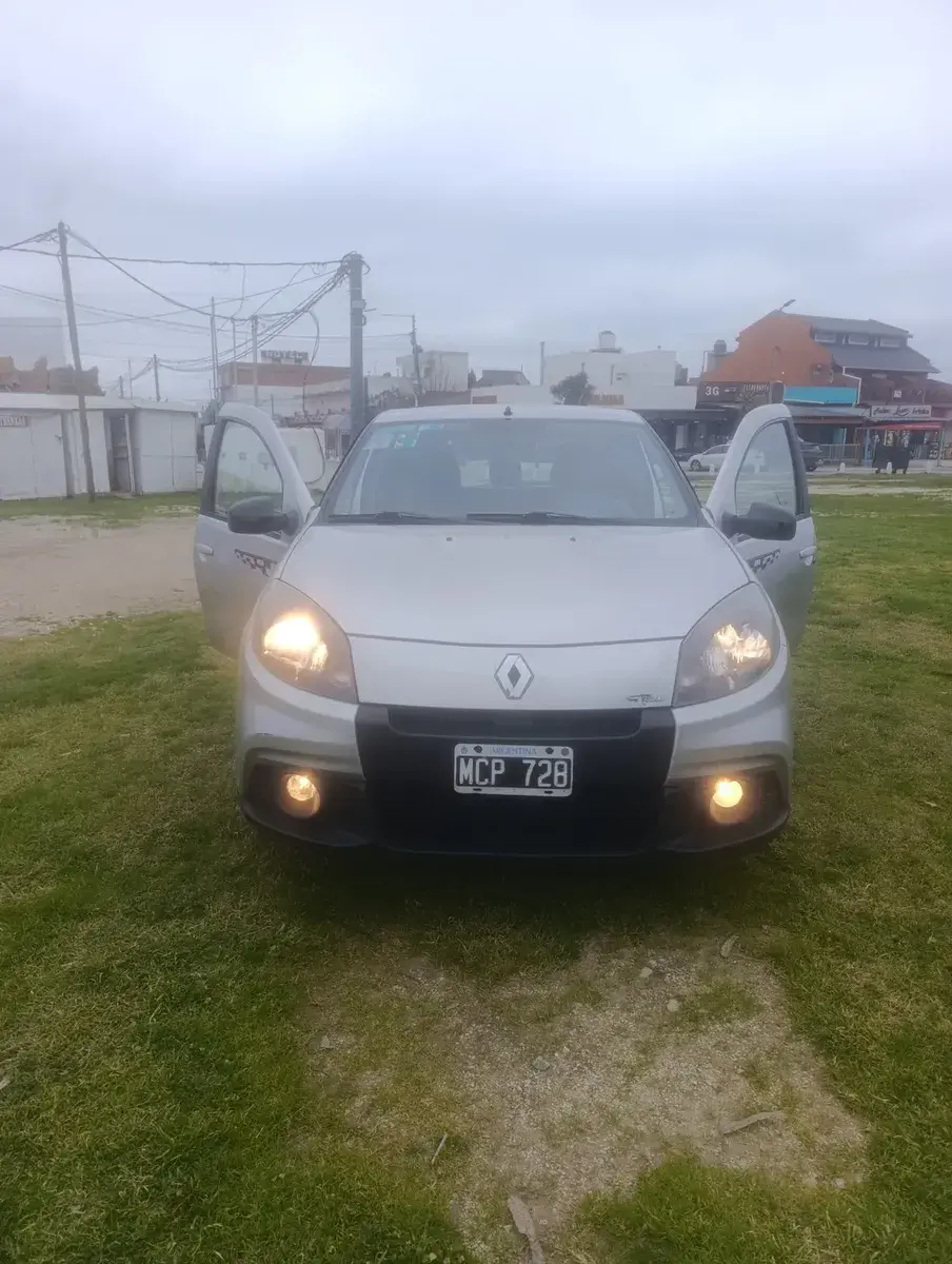 Renault Sandero 1.6 Gt Line Nav 105Cv 2013 - foto 2