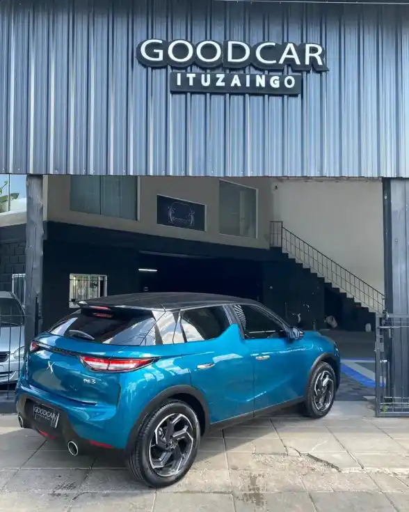 D·s Ds3 Crossback 1.2 Puretech 155 So Chic At8 2019 - foto 3