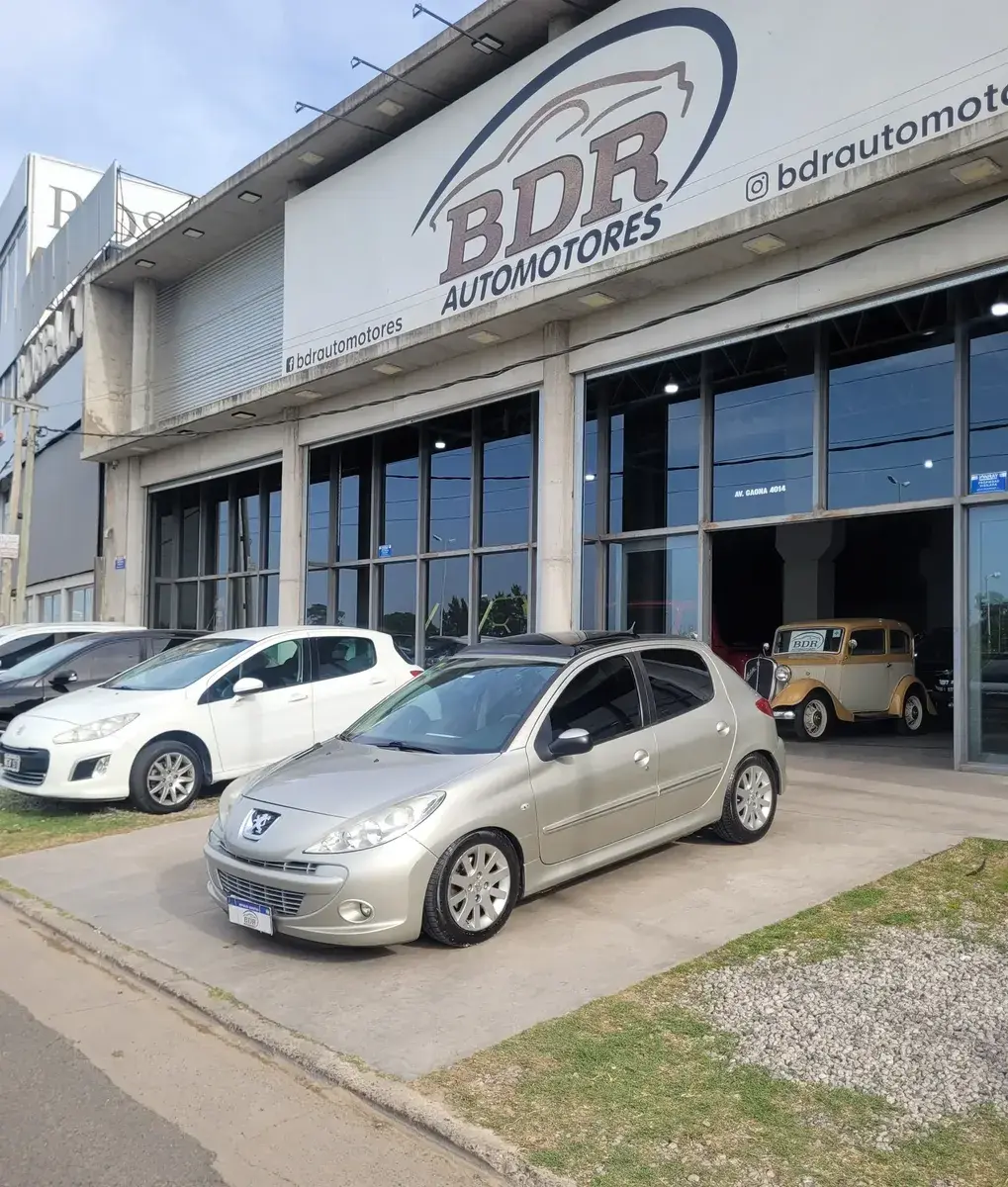 Peugeot 207 Compact Xt Premium 1.6 5P 2012 - foto 1