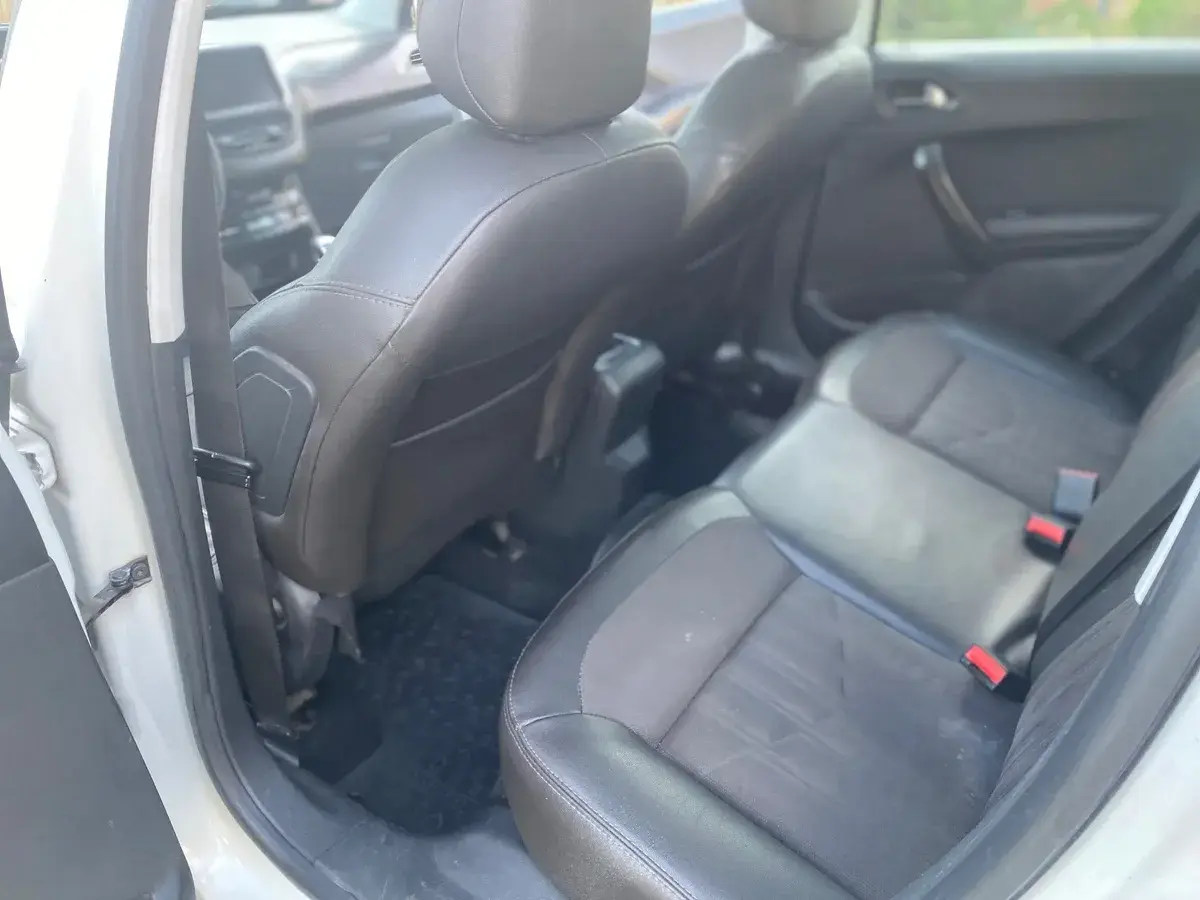 Peugeot 2008 Sport 2016 - foto 2