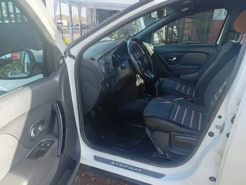 Renault Stepway 1.6 Ph2 Zen 2022 - foto 4