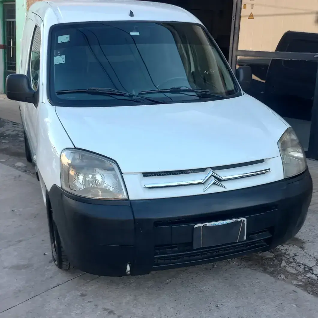 Citroën Berlingo Furgon 1.6 Hdi 92Cv Am53 2012 - foto 2
