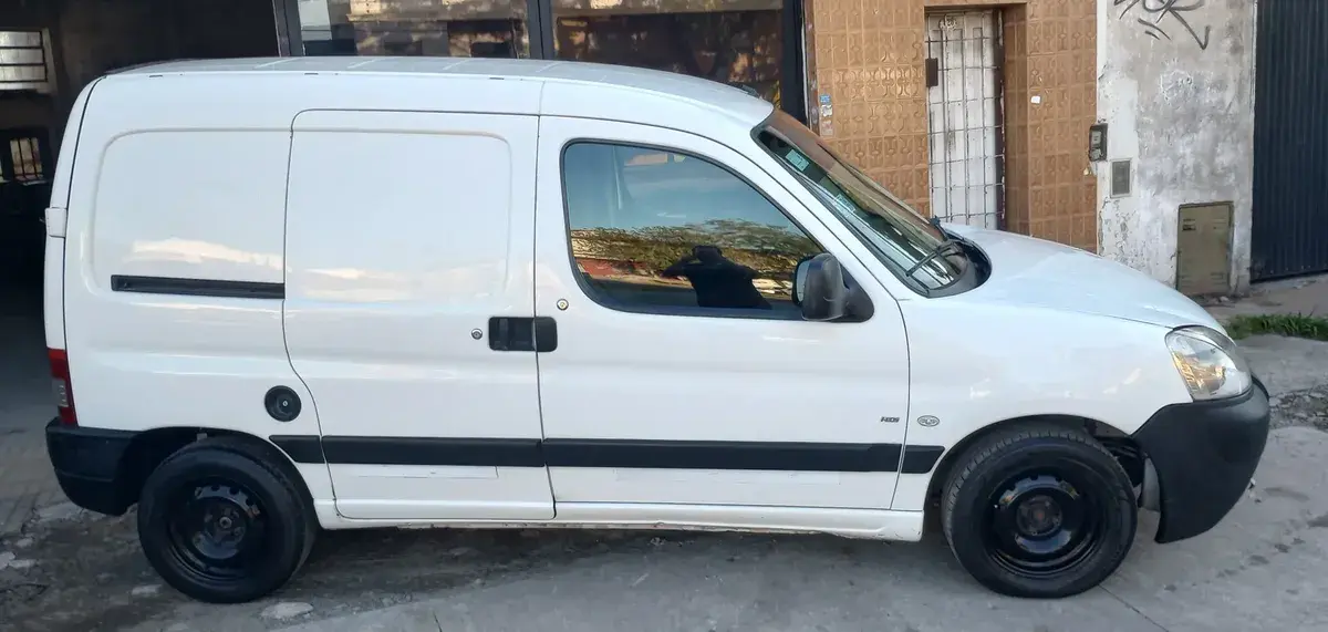 Citroën Berlingo Furgon 1.6 Hdi 92Cv Am53 2012 - foto 3