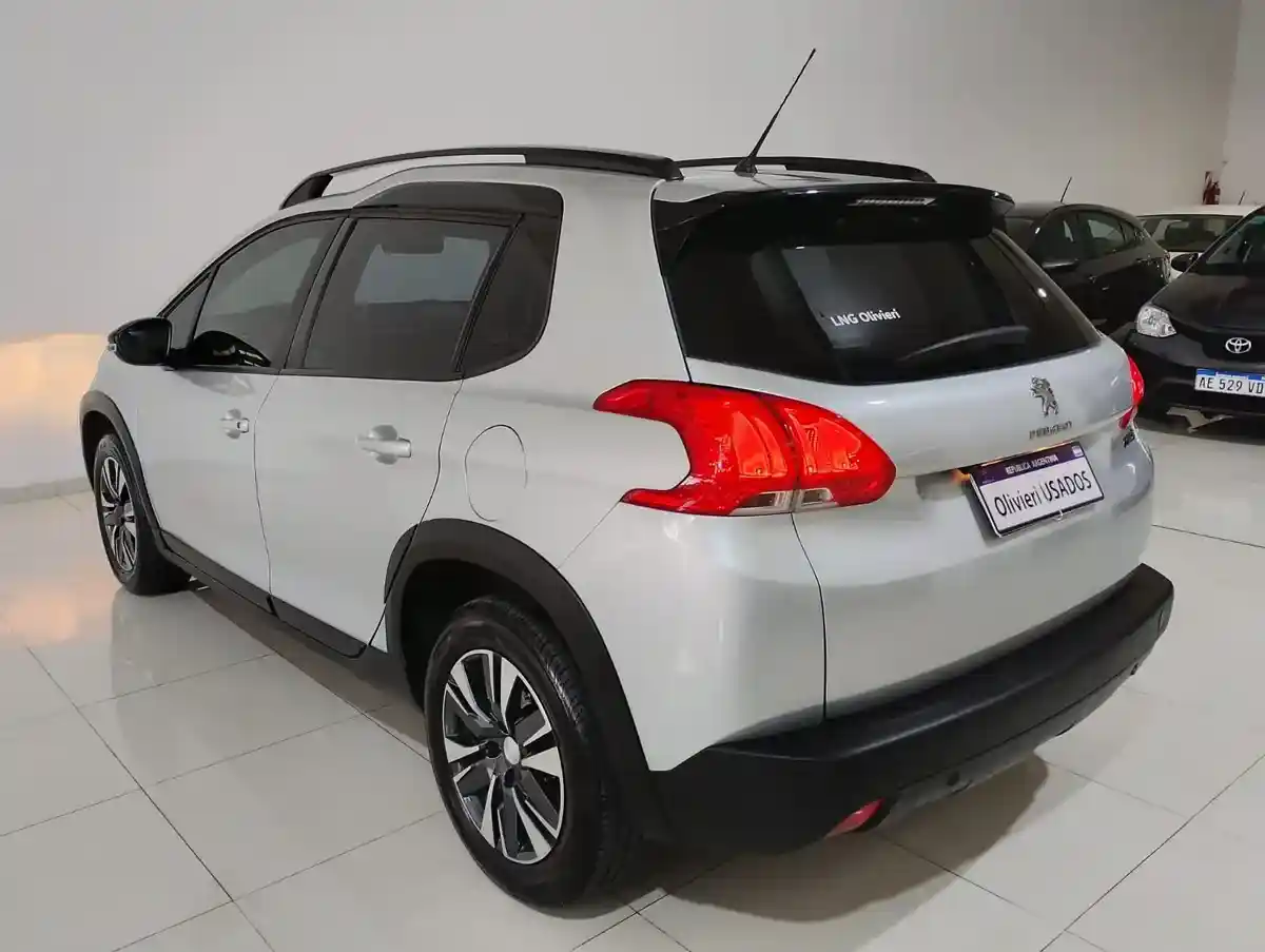 Peugeot 2008 1.6 Allure 2021 - foto 5