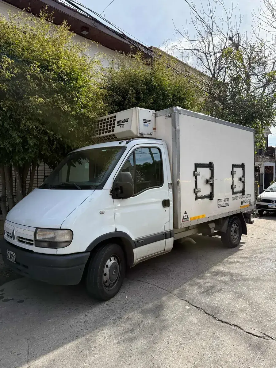 Renault Master Chasis 2007 - foto 2