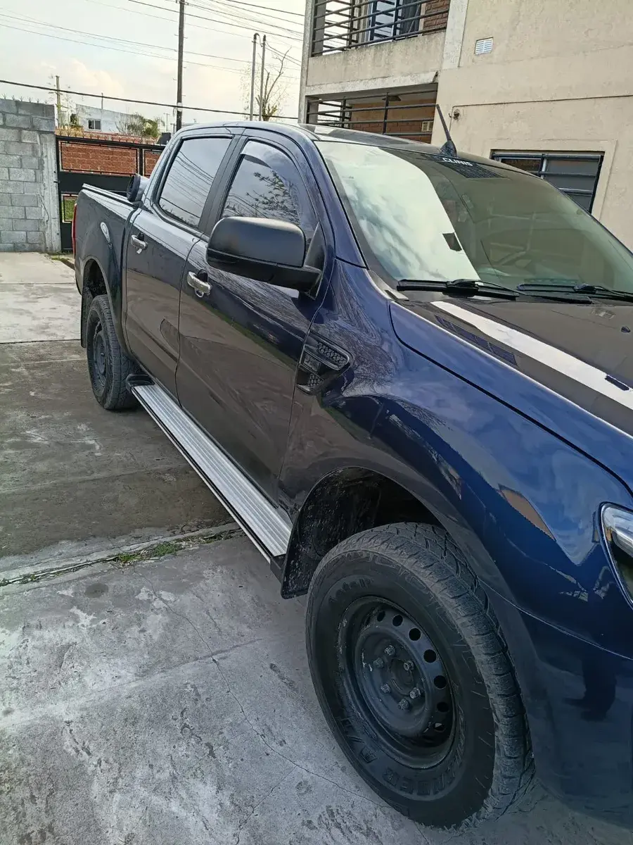 Ford Ranger 2.2 Cd 4X2 Xl Tdci 125Cv 2013 - foto 3