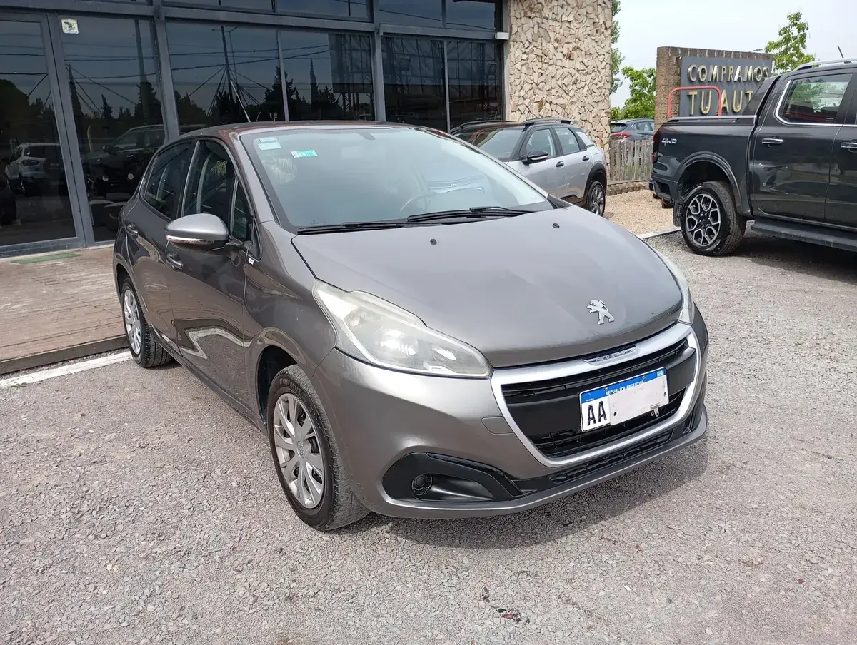 Peugeot 208 1.5 Active 2016 - foto 1